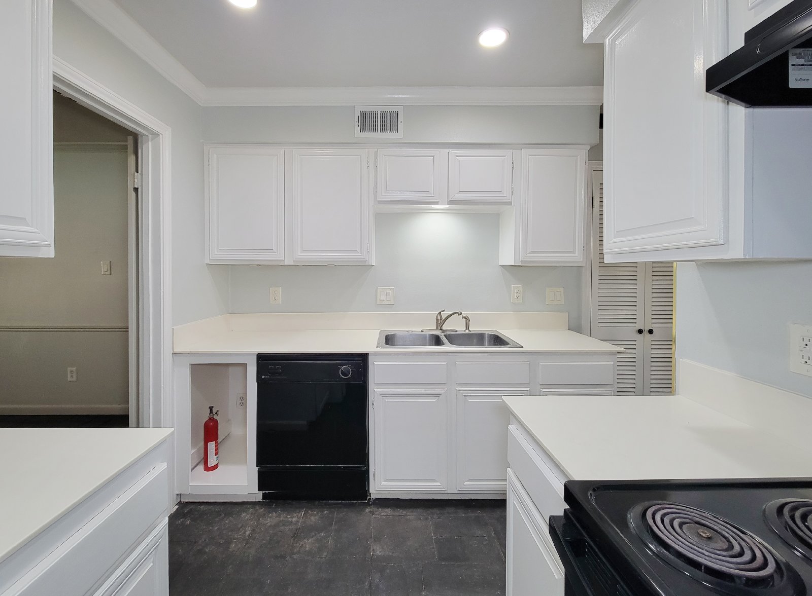 Charming Updated Two-Story Home in Gated Community – Prime Location Near Memorial & Westheimer! property image