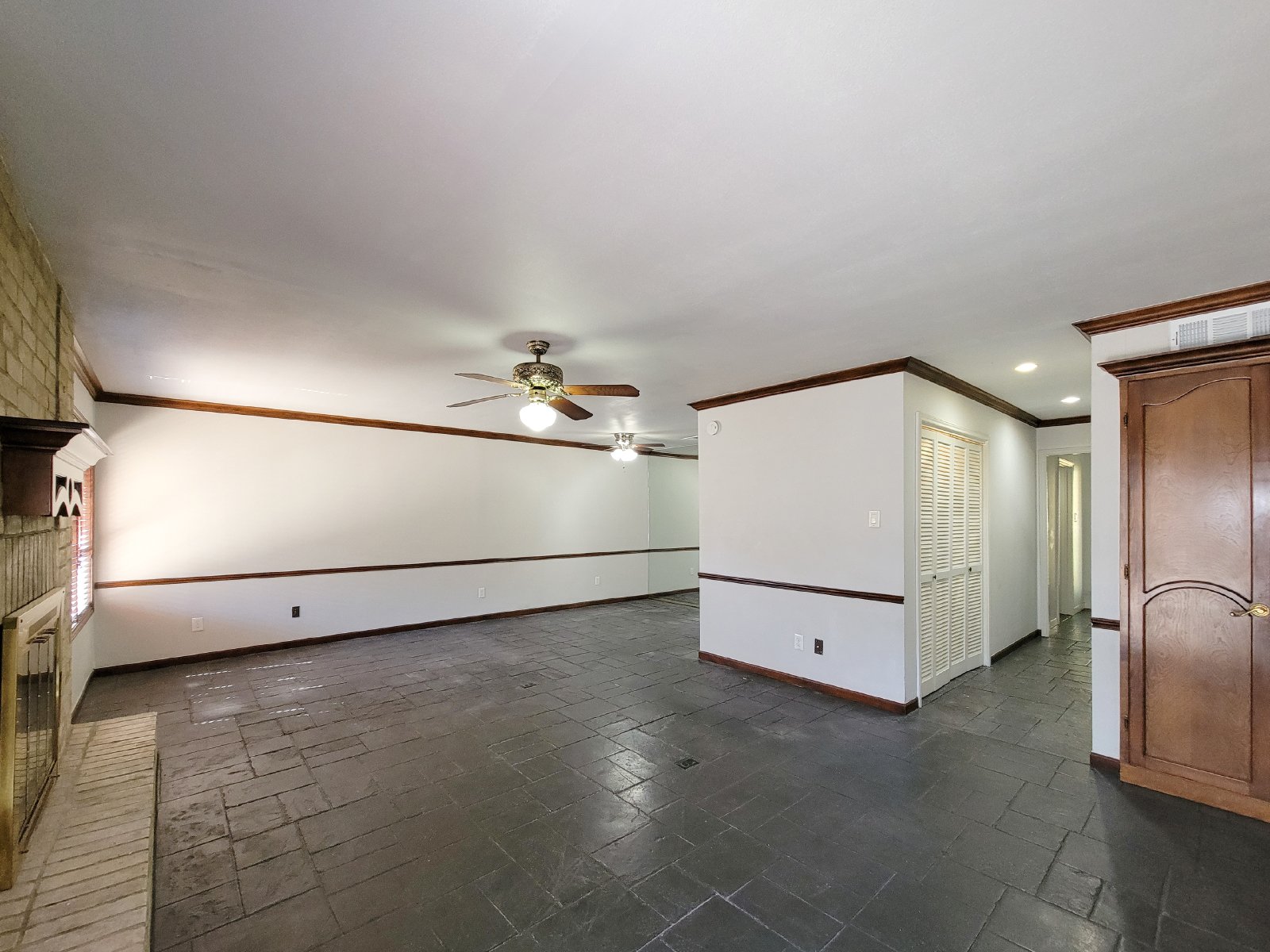 Charming Updated Two-Story Home in Gated Community – Prime Location Near Memorial & Westheimer! property image