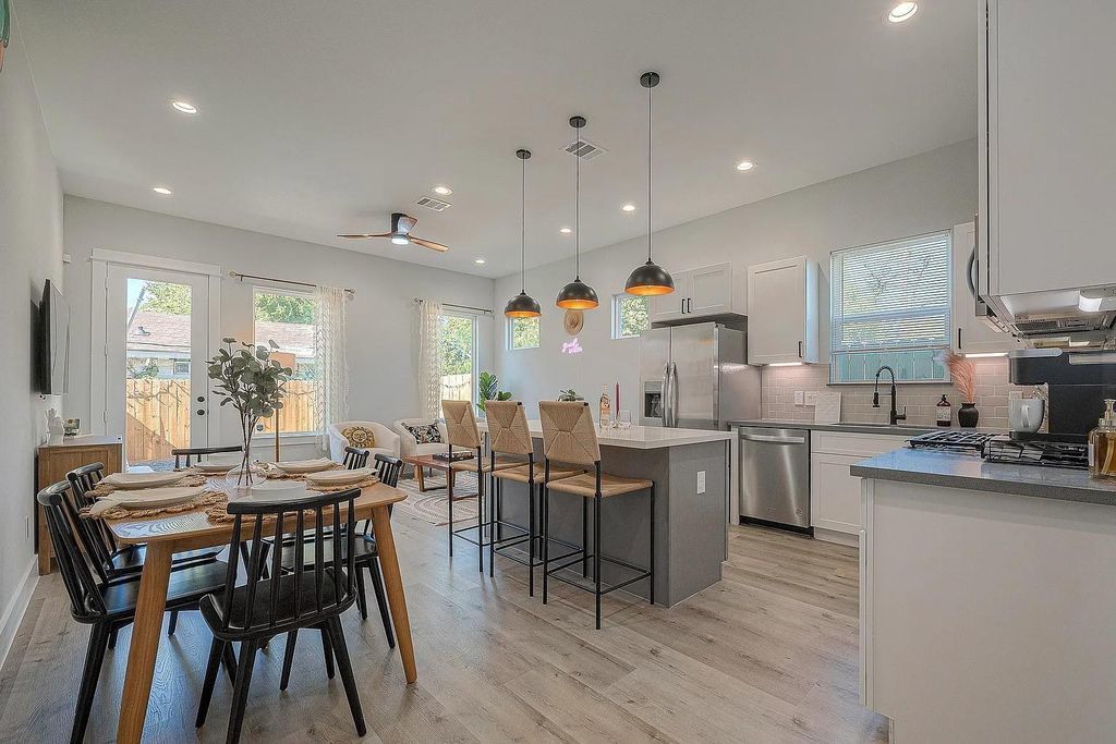 Beautiful 3-Bed Home With Open Layout, Luxury Primary Suite & Year-Round Green Turf! property image