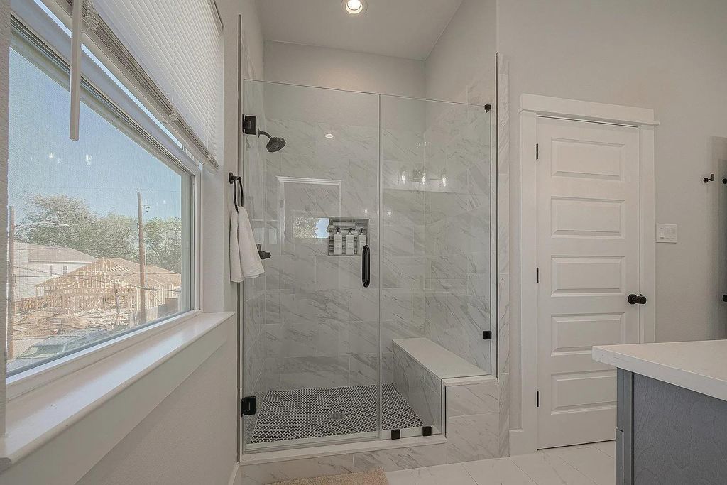 Beautiful 3-Bed Home With Open Layout, Luxury Primary Suite & Year-Round Green Turf! property image