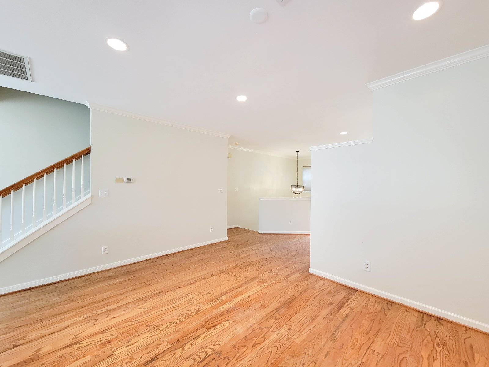 Beautiful Home with a Smart, Functional Floor Plan! property image