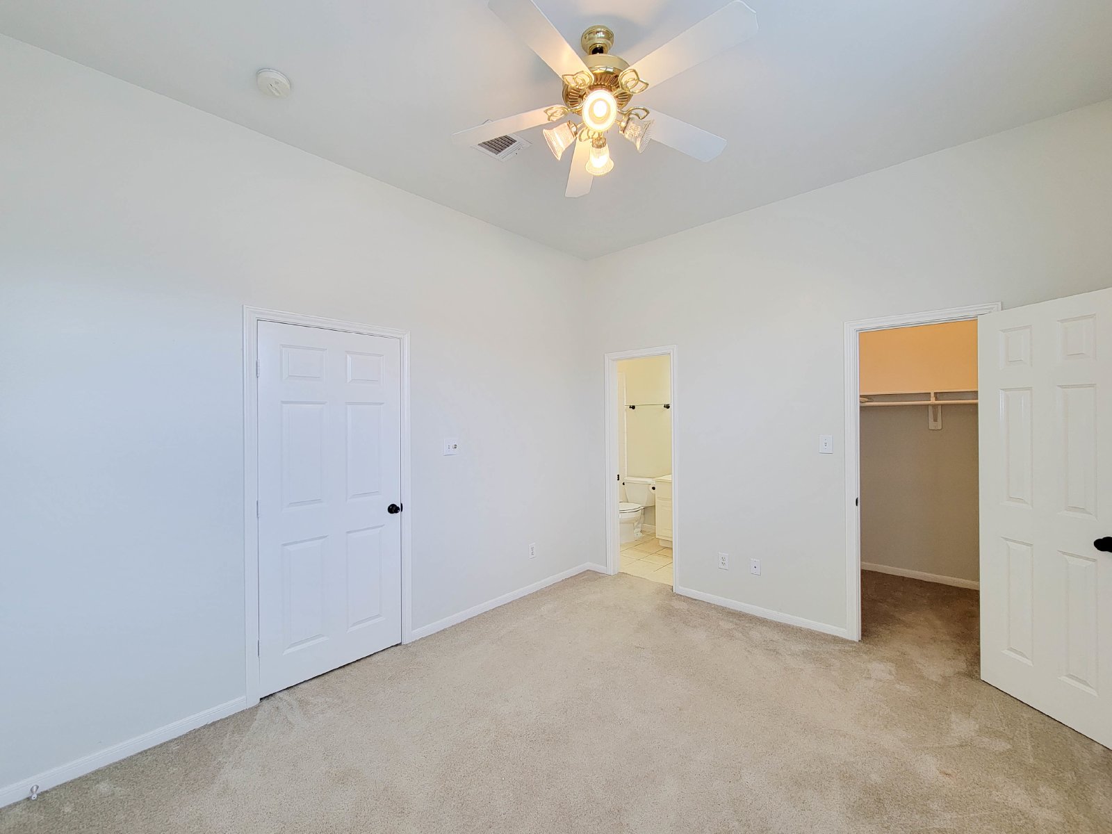 Beautiful Home with a Smart, Functional Floor Plan! property image