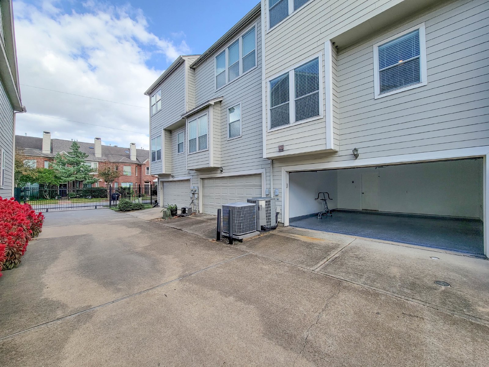 Beautiful Home with a Smart, Functional Floor Plan! property image