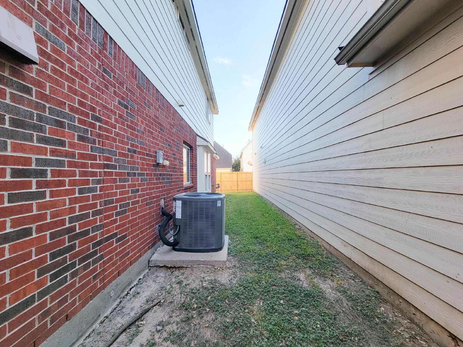 Gorgeous Home with Large Floorplan and High Ceilings! property image
