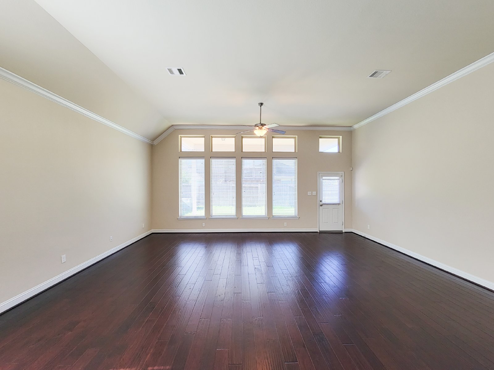 Beautiful Energy-Efficient Beazer Home on a Corner Lot! property image