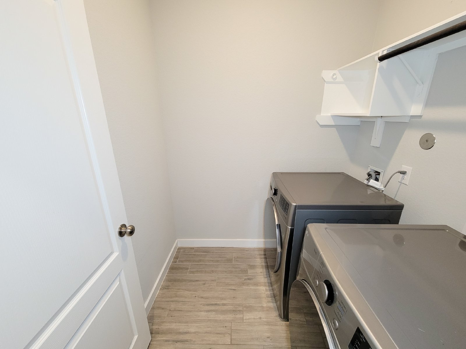 Charming three bedroom two bath home Fulshear property image