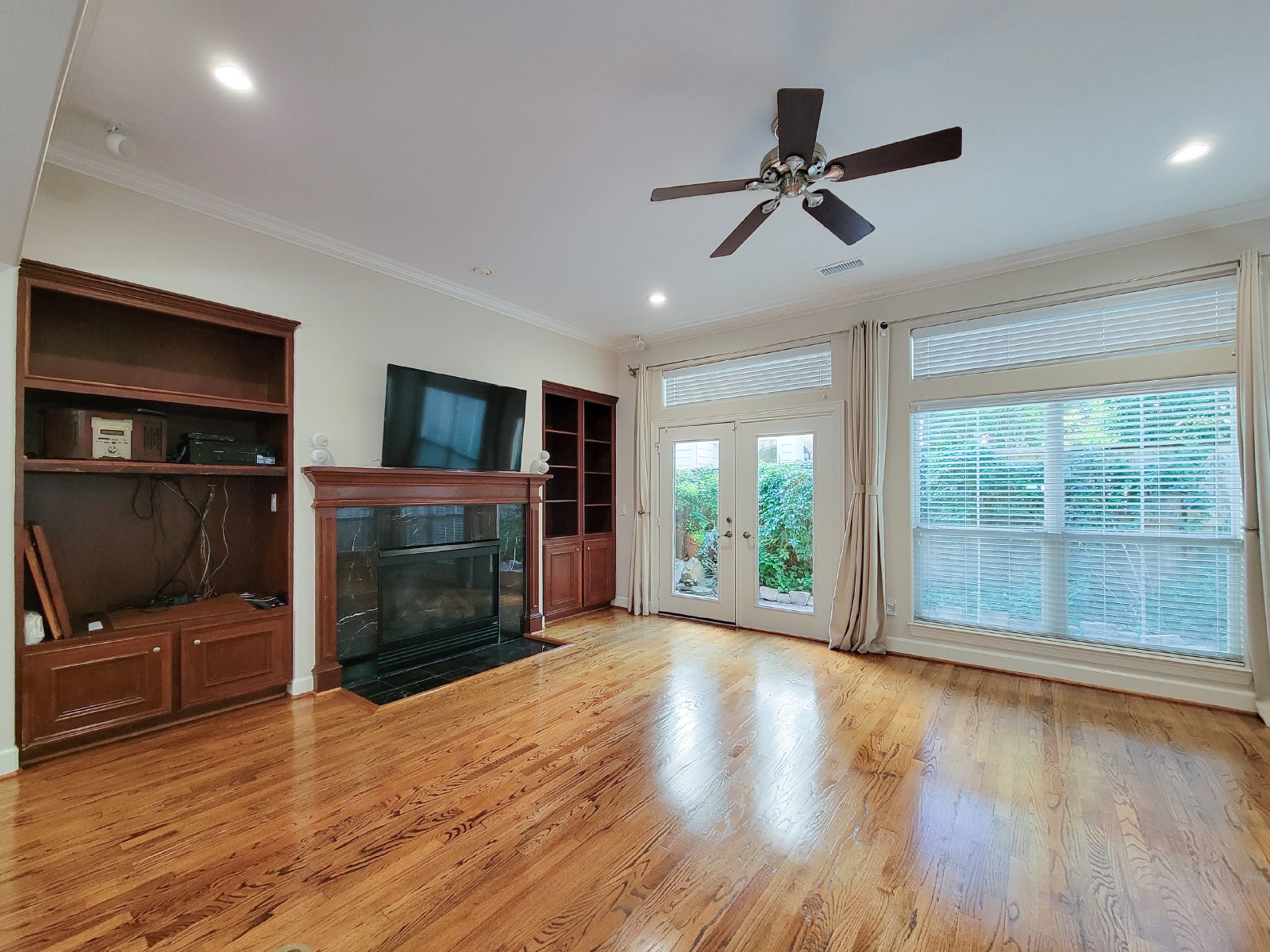 Stunning Home in Rice Military! property image