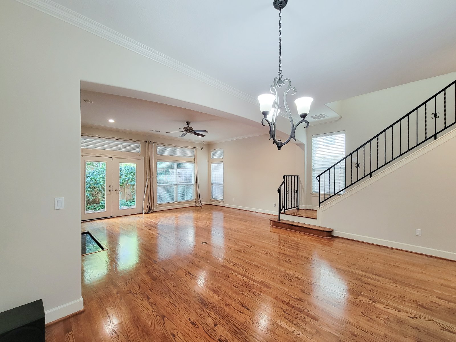 Stunning Home in Rice Military! property image