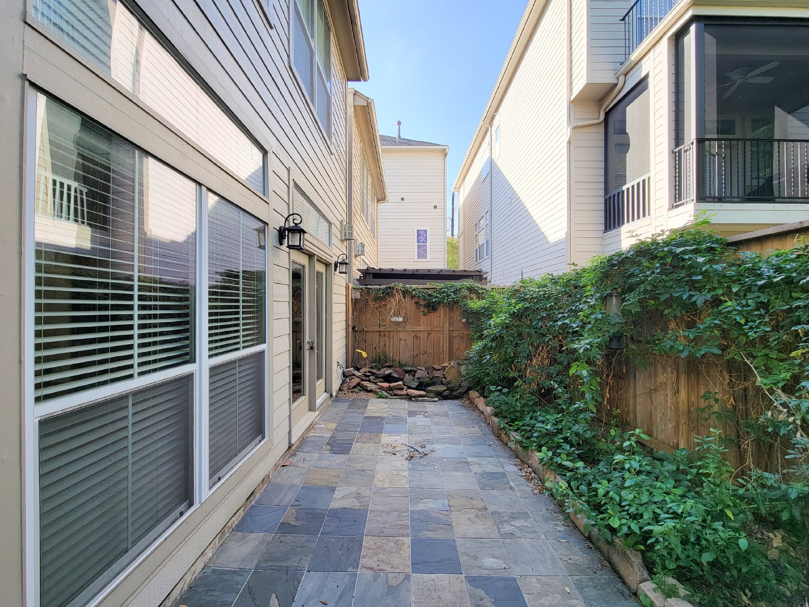 Stunning Home in Rice Military! property image