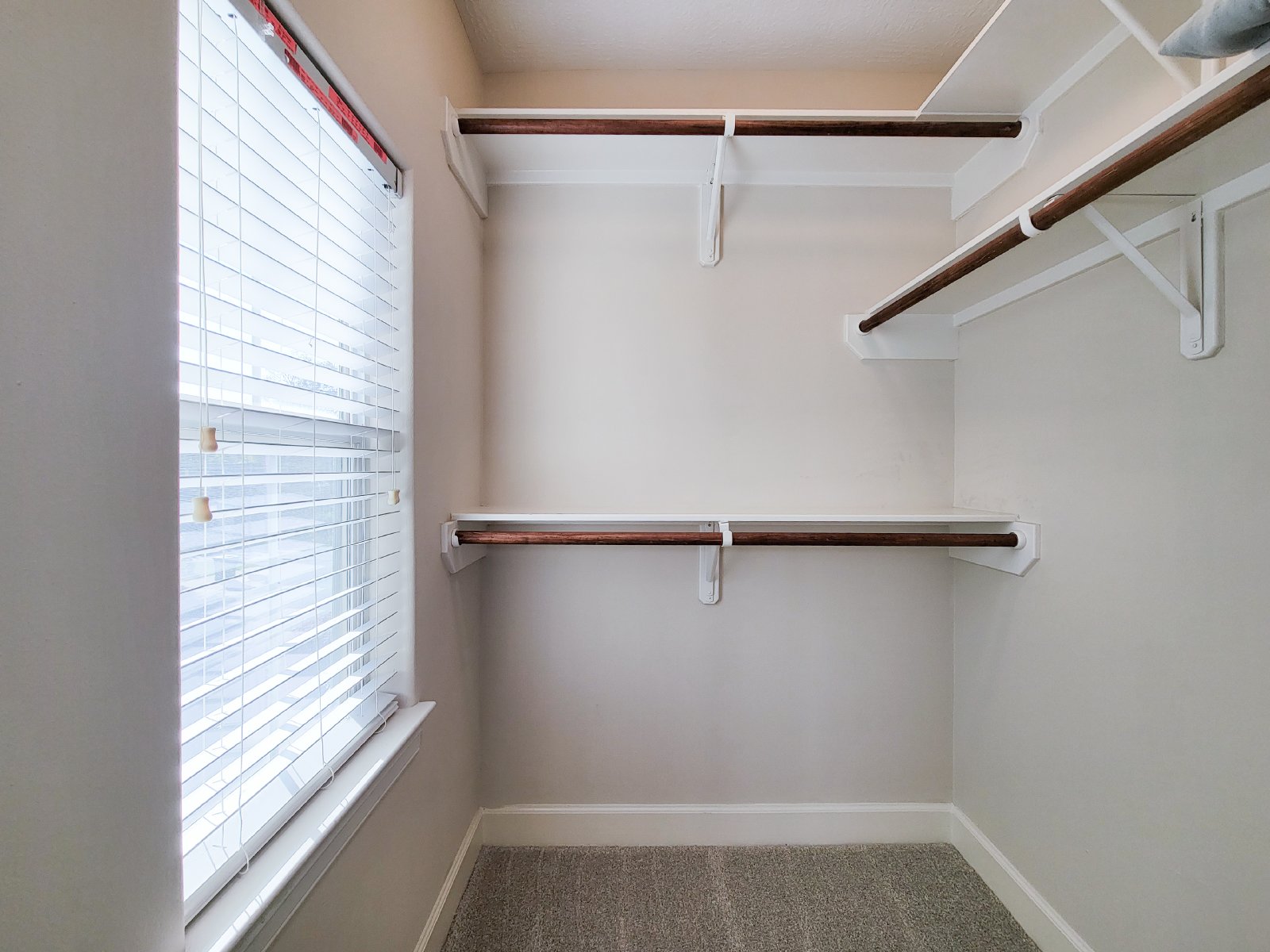 Stunning Home in Rice Military! property image