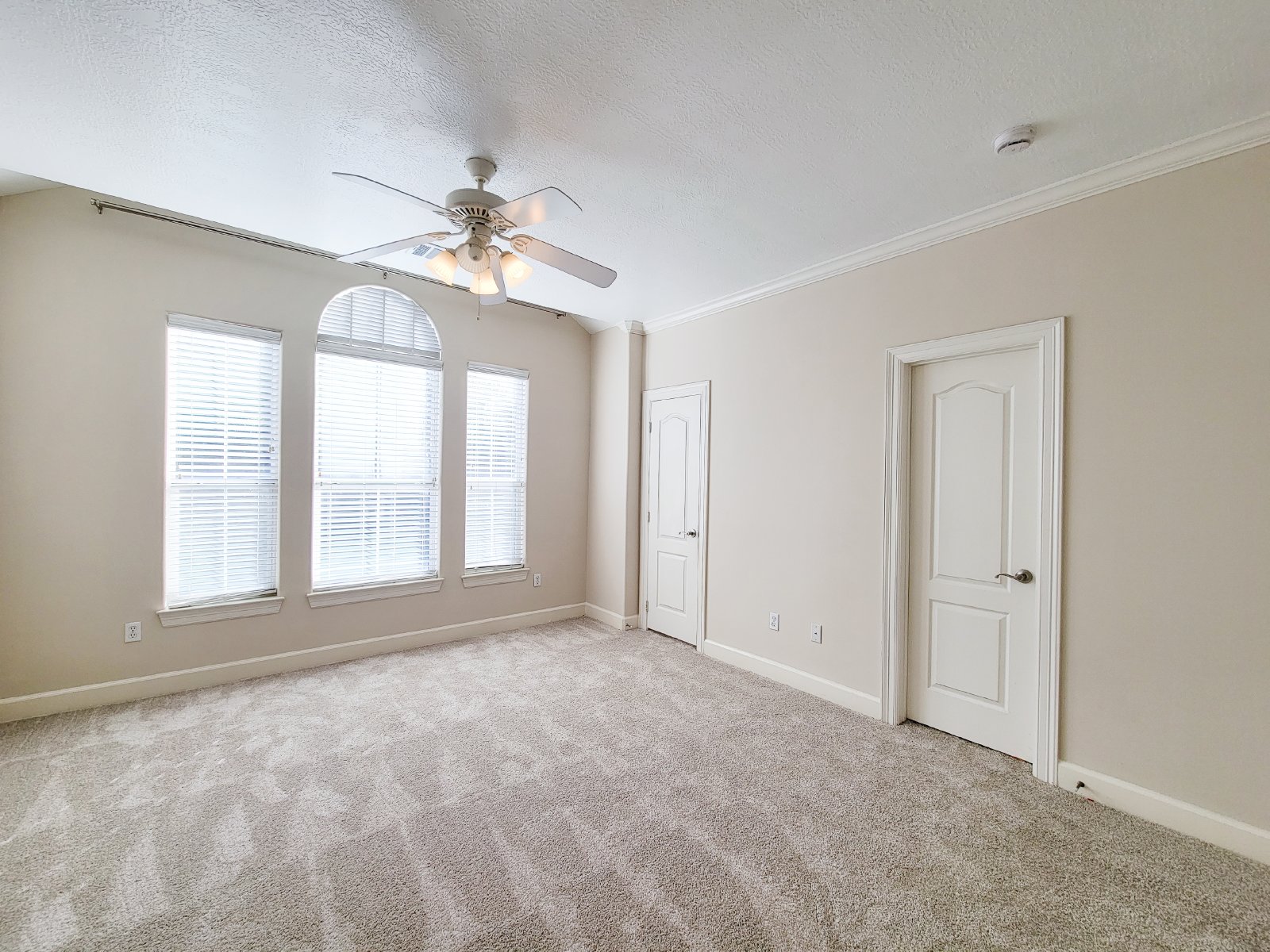 Stunning Home in Rice Military! property image