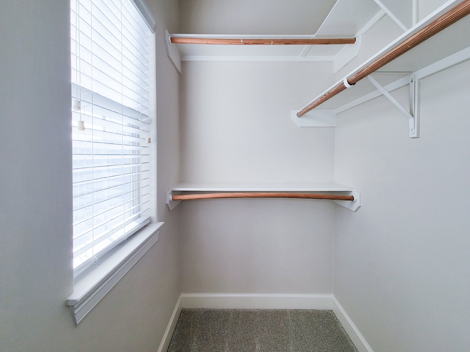 Stunning Home in Rice Military! property image