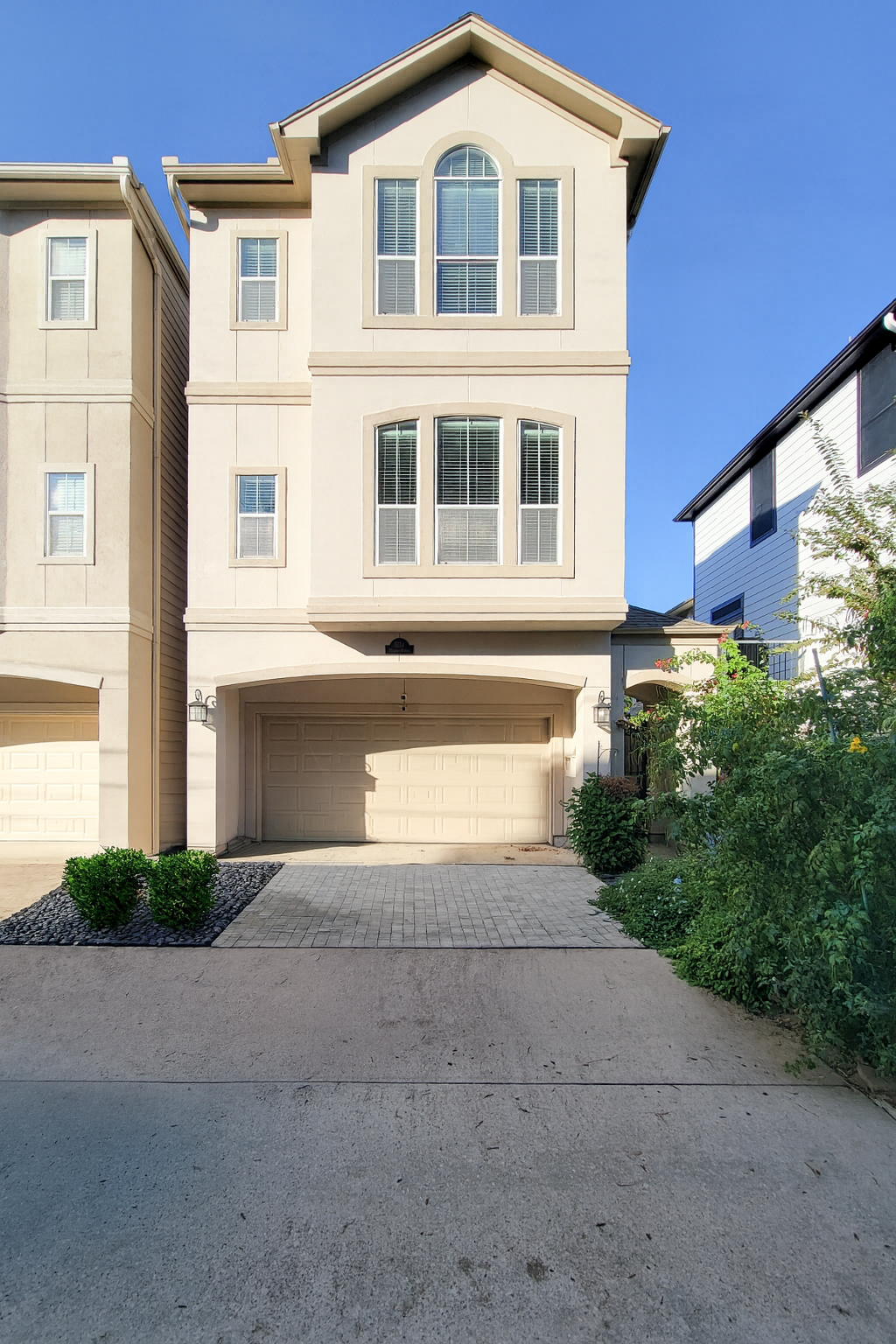 Stunning Home in Rice Military! property image