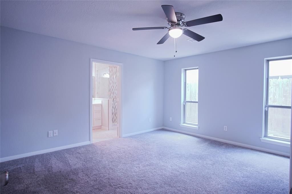 Stunning Remodeled Three Bedroom! property image