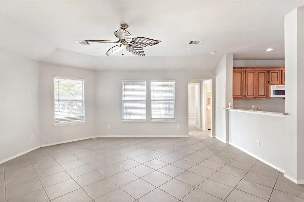 Charming Three-Bedroom Home in Canyon Lakes! property image