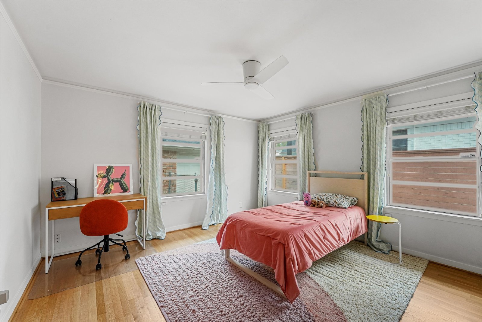 Charming, Updated Home on a Spacious Lot Near Rice University & the Medical Center! property image