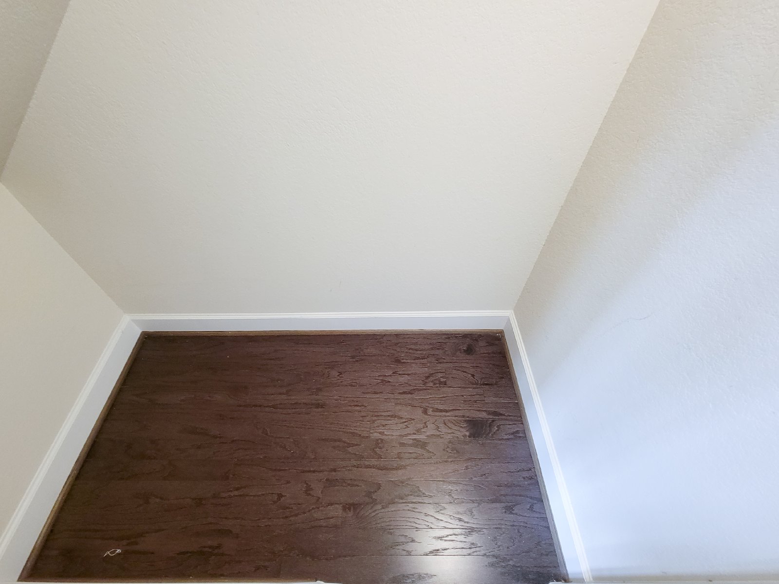 4 Bed Townhouse Condo for Rent in Houston TX 77043 – Spring Branch property image