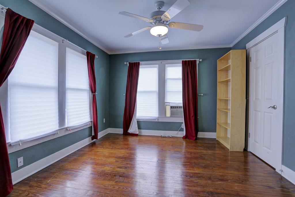 Charming One-Bedroom Home in the Heights – Affordable and Inviting! property image