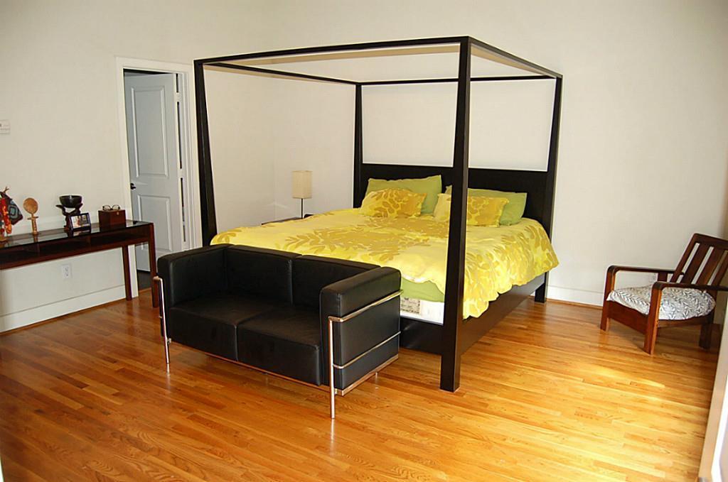 3 Bed Townhome for Rent in Houston TX 77098 – Upper Kirby property image