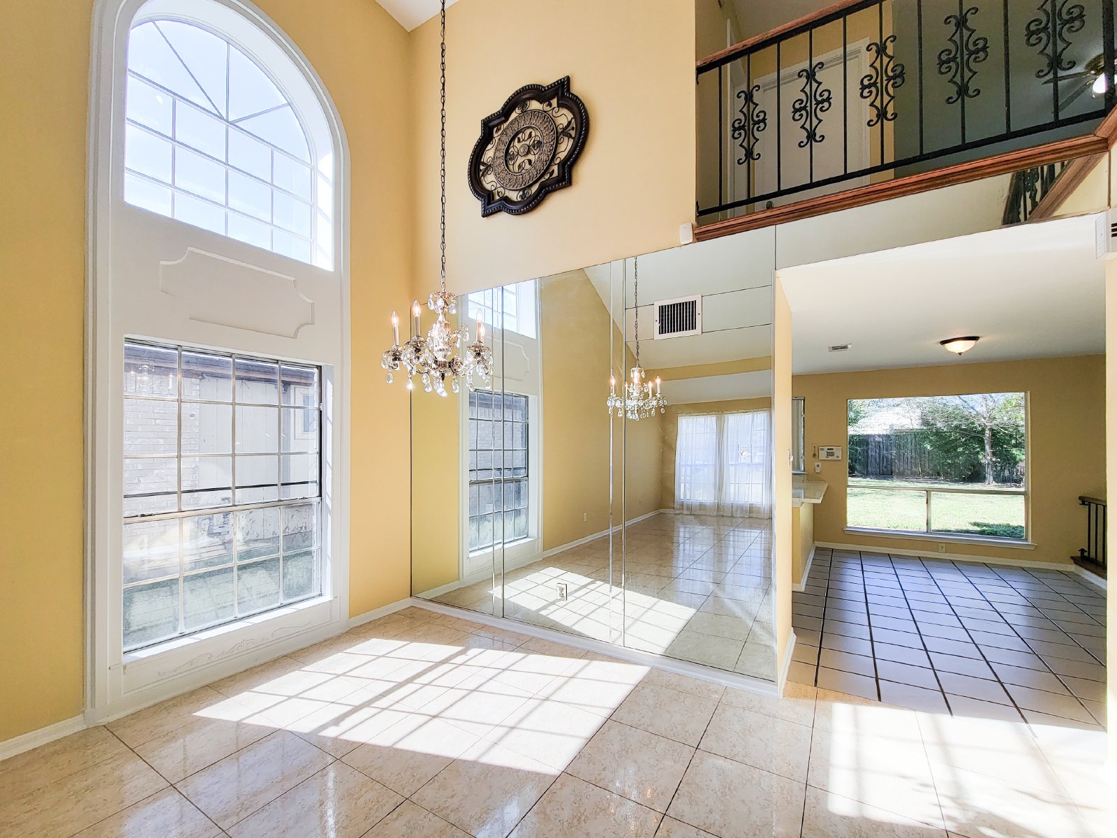 3-Bed Single-Family Home for Rent in Houston 77099 – Spacious Yard + Upgraded Interior property image