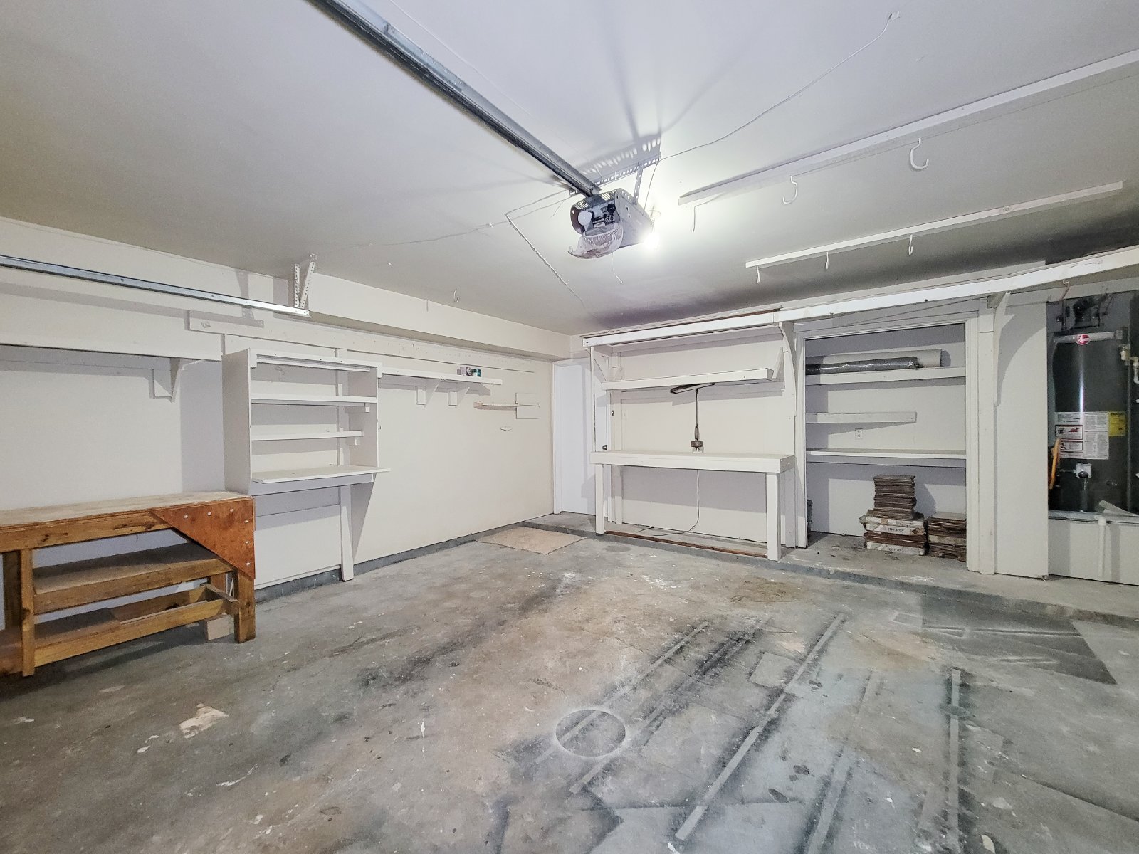 3-Bed Single-Family Home for Rent in Houston 77099 – Spacious Yard + Upgraded Interior property image