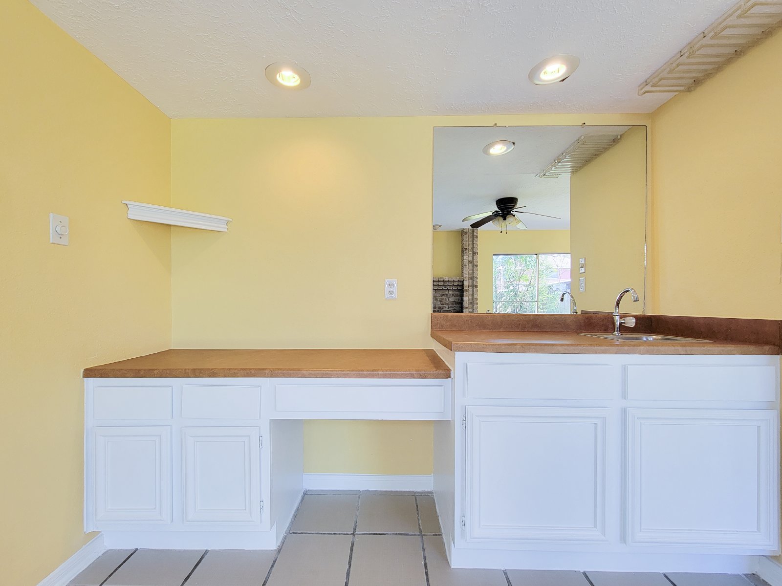 3-Bed Single-Family Home for Rent in Houston 77099 – Spacious Yard + Upgraded Interior property image