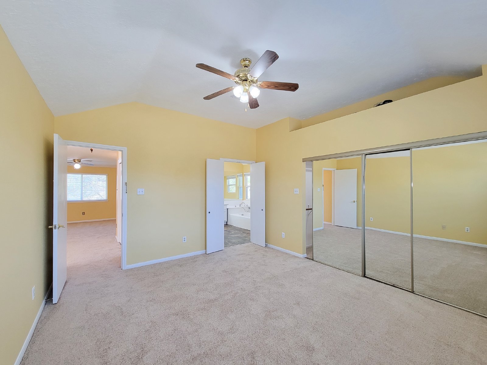 3-Bed Single-Family Home for Rent in Houston 77099 – Spacious Yard + Upgraded Interior property image