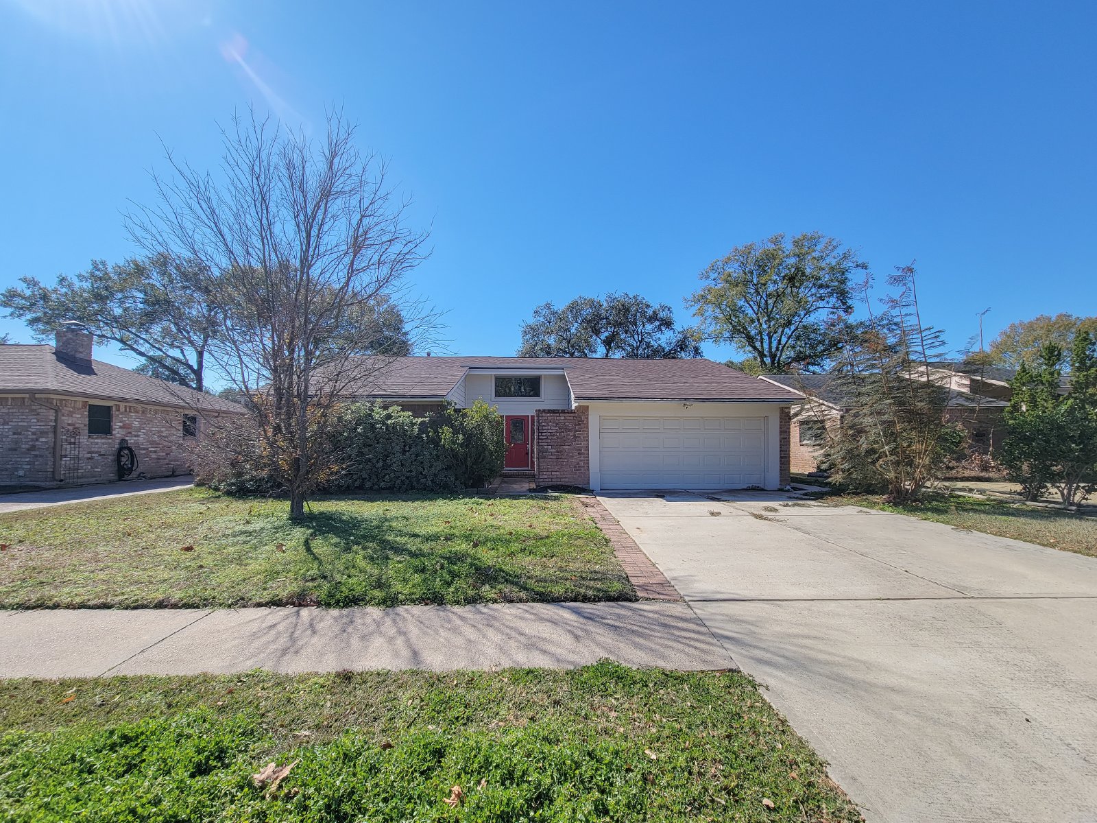 3 Bed 2 Bath Single-Family Home for Rent in Houston TX 77084 – Bear Creek Village property image