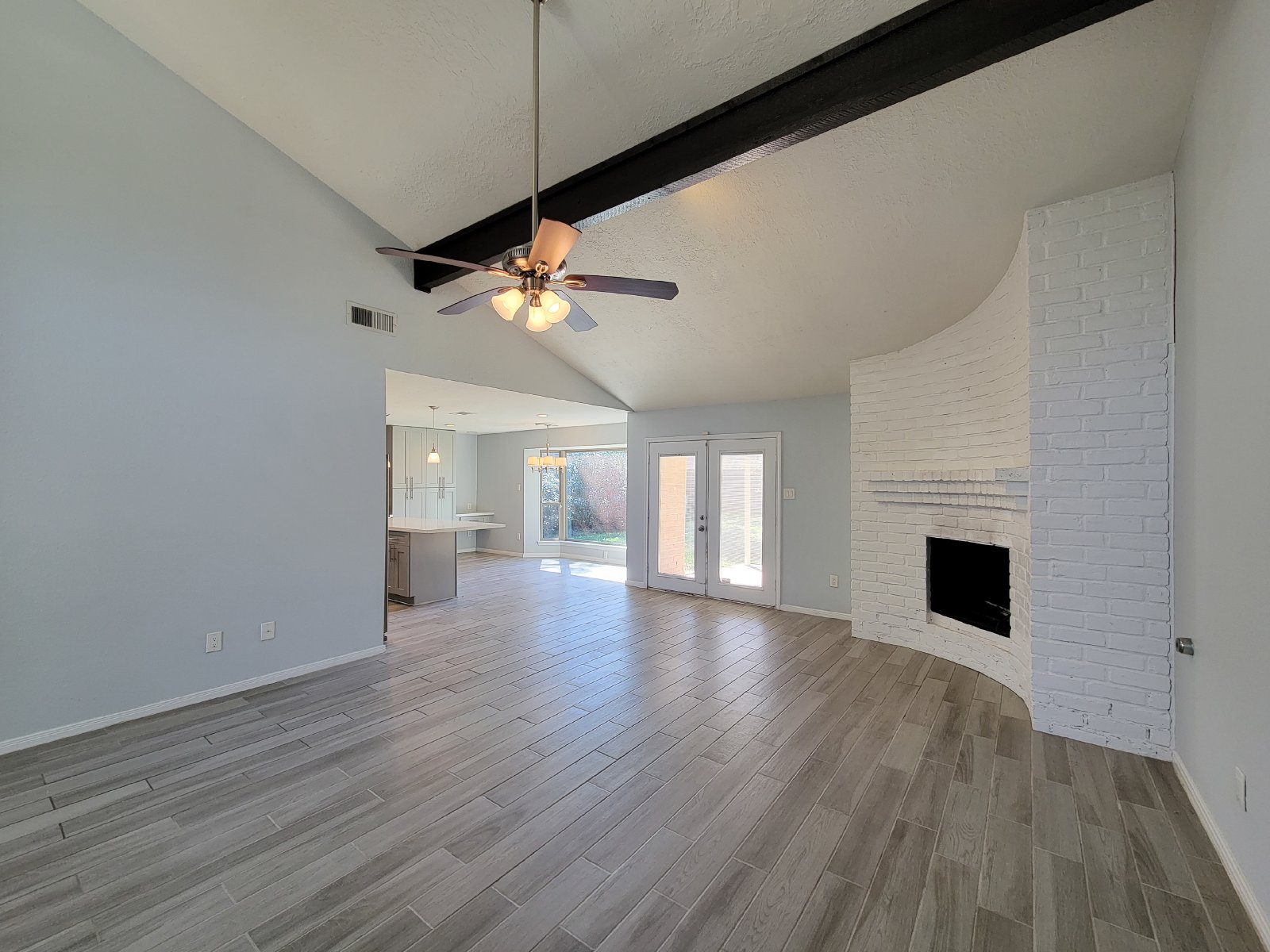 3 Bed 2 Bath Single-Family Home for Rent in Houston TX 77084 – Bear Creek Village property image