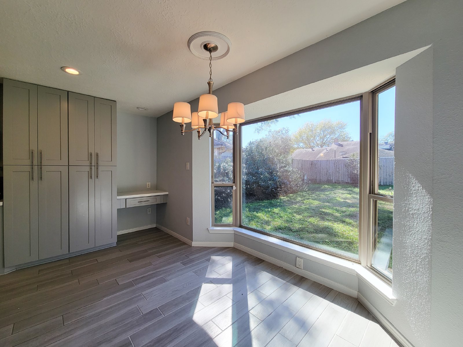 3 Bed 2 Bath Single-Family Home for Rent in Houston TX 77084 – Bear Creek Village property image