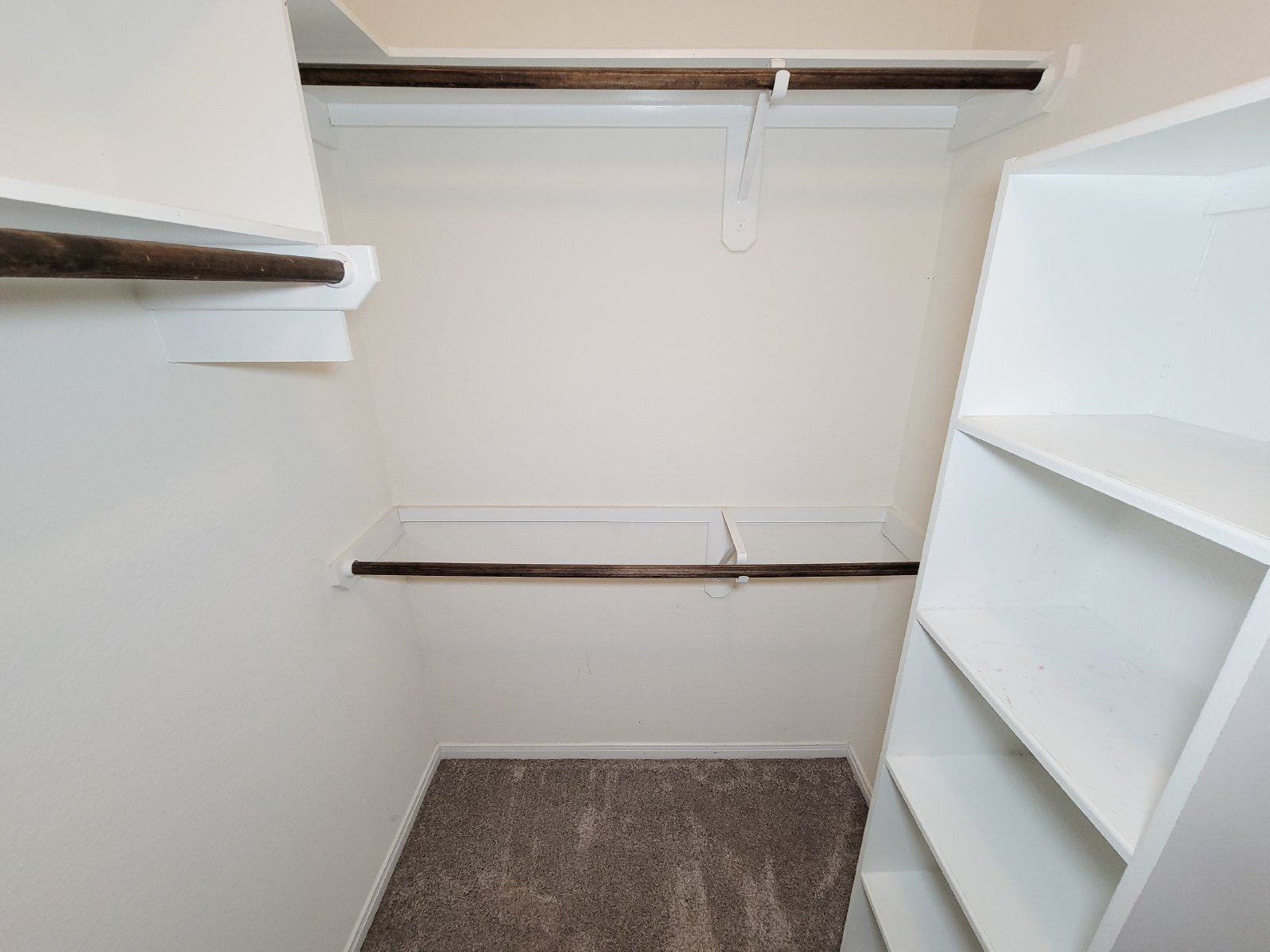 3 Bed 2 Bath Single-Family Home for Rent in Houston TX 77084 – Bear Creek Village property image