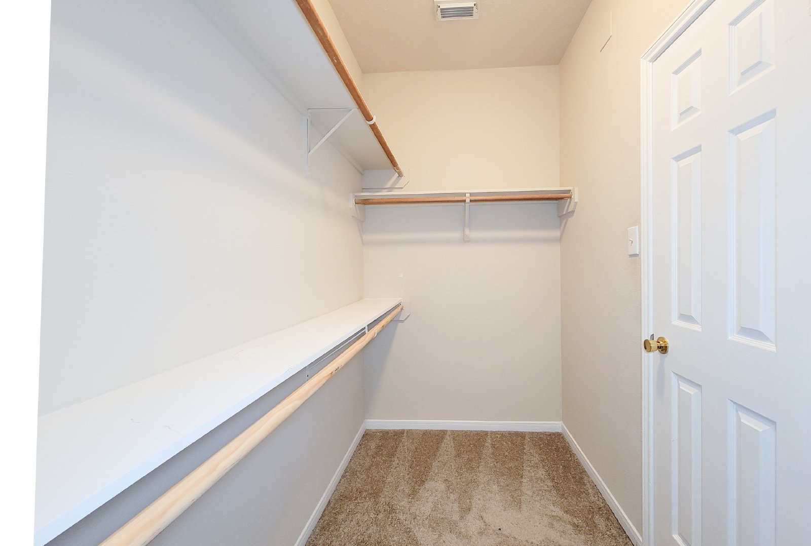 4 Bedroom Home for Rent in 77084 – Lake Ridge Subdivision property image