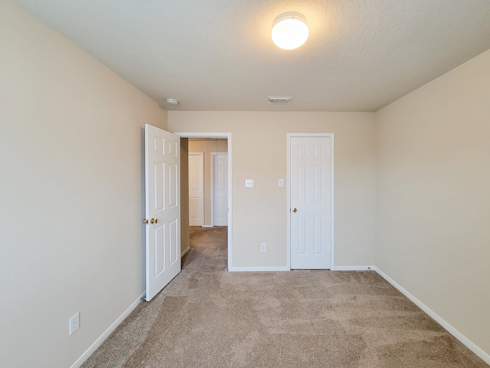 4 Bedroom Home for Rent in 77084 – Lake Ridge Subdivision property image