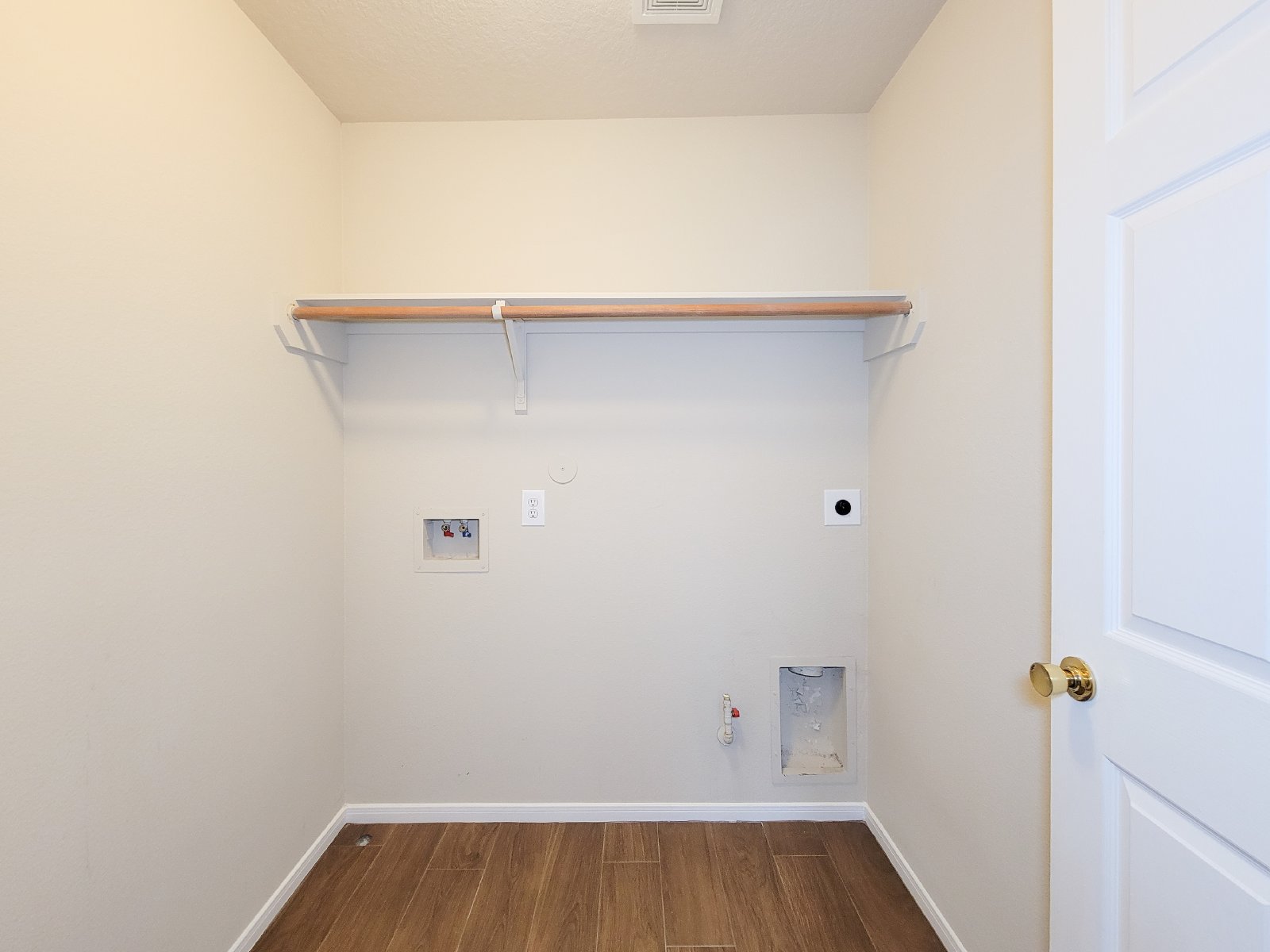 4 Bedroom Home for Rent in 77084 – Lake Ridge Subdivision property image