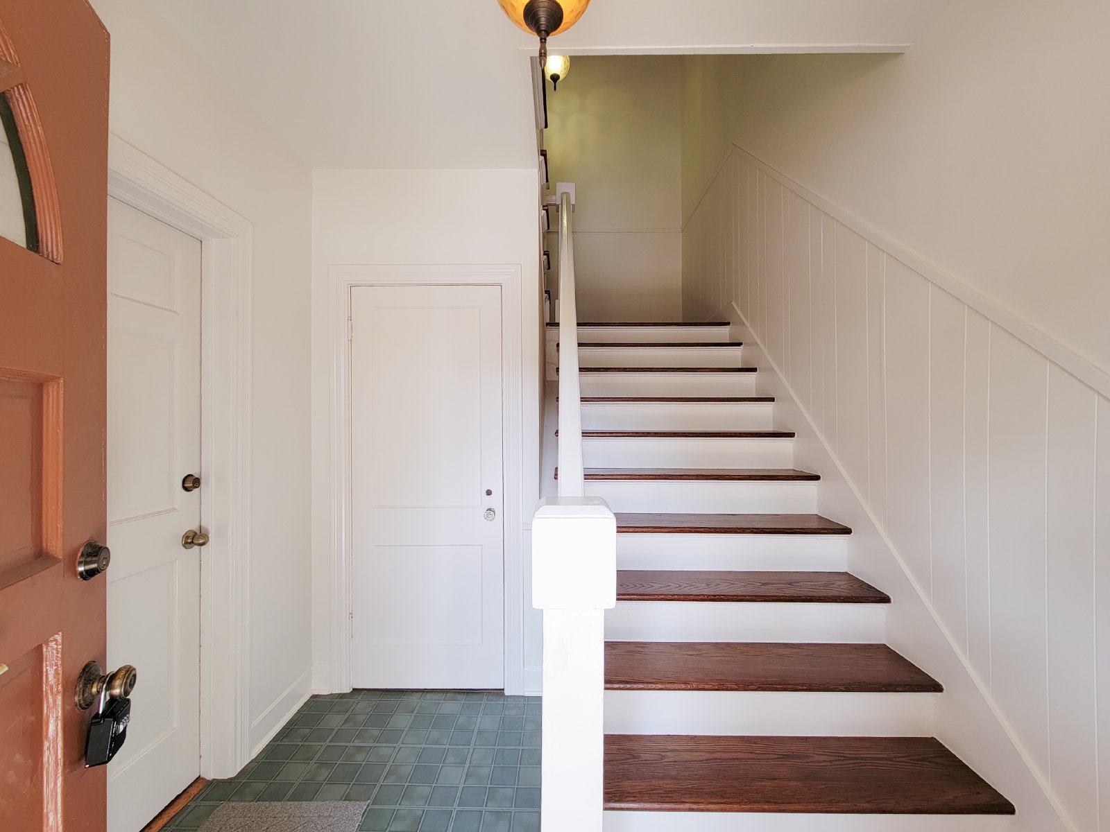 Charming 2-Bed Apartment for Rent in Montrose (77098) property image