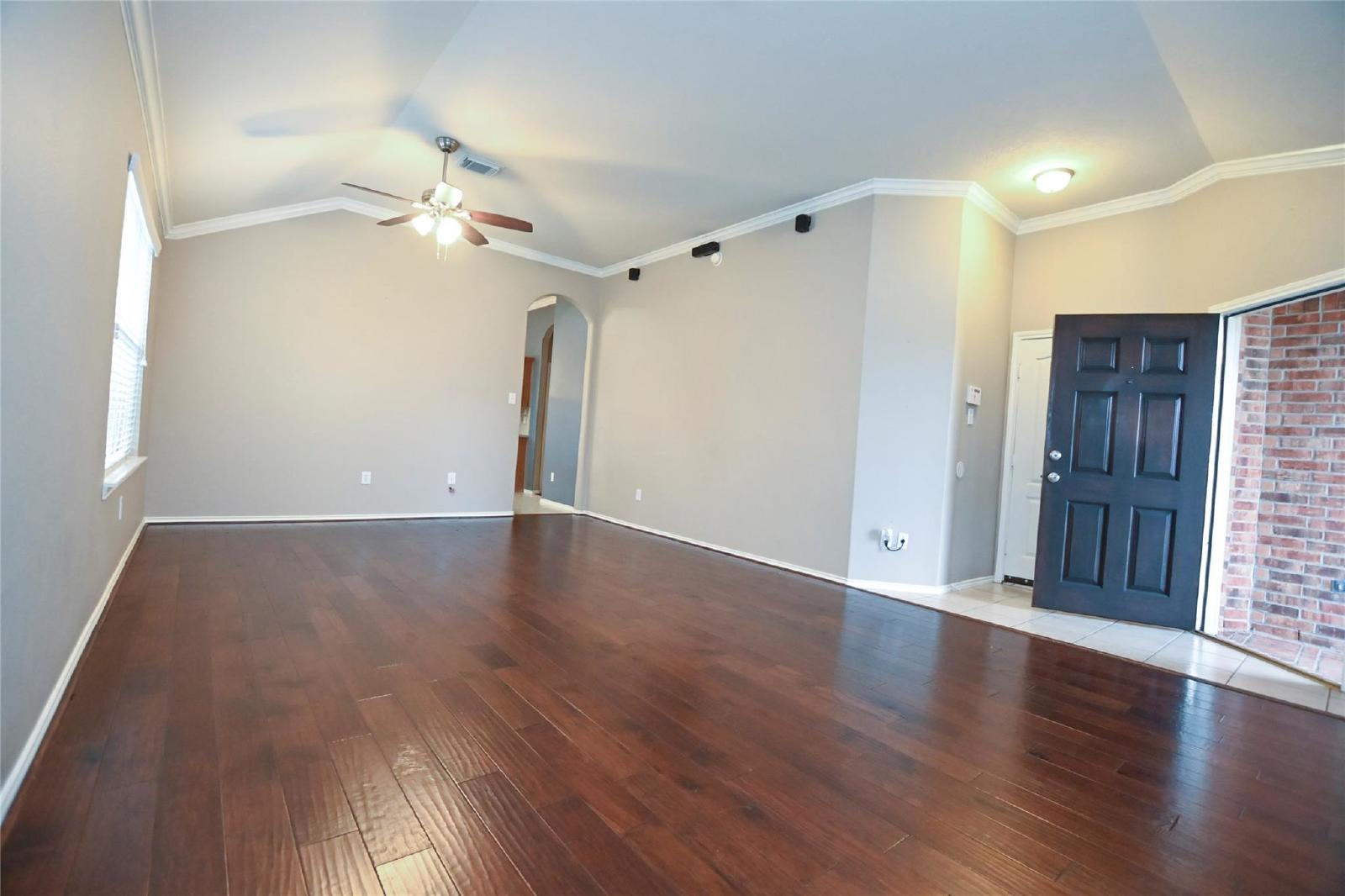 4 Bed Single-Family Home in Pearland TX 77584 with Attached Garage property image