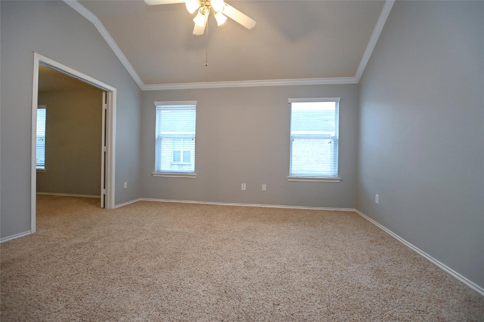 4 Bed Single-Family Home in Pearland TX 77584 with Attached Garage property image