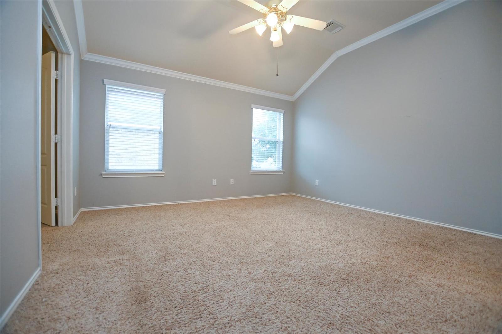 4 Bed Single-Family Home in Pearland TX 77584 with Attached Garage property image