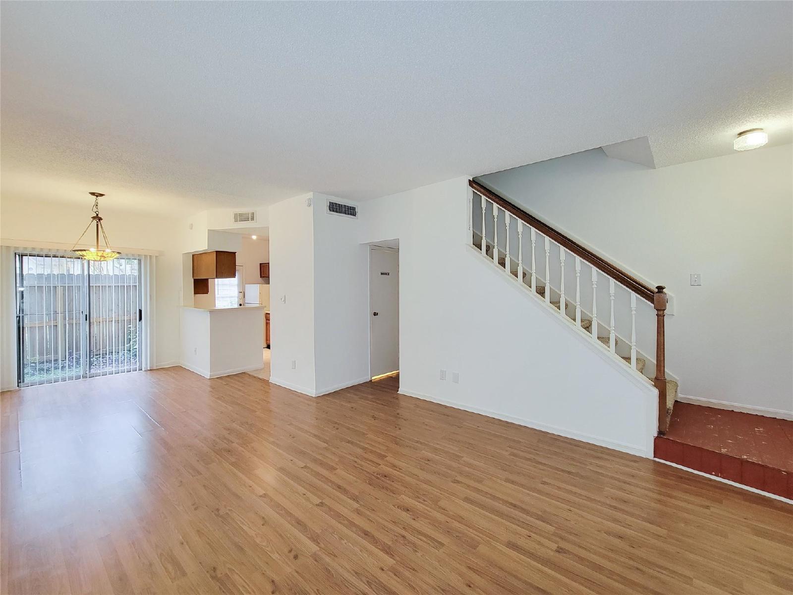 2 Bed Condo in 77054 Near Medical Center + Gated Community property image