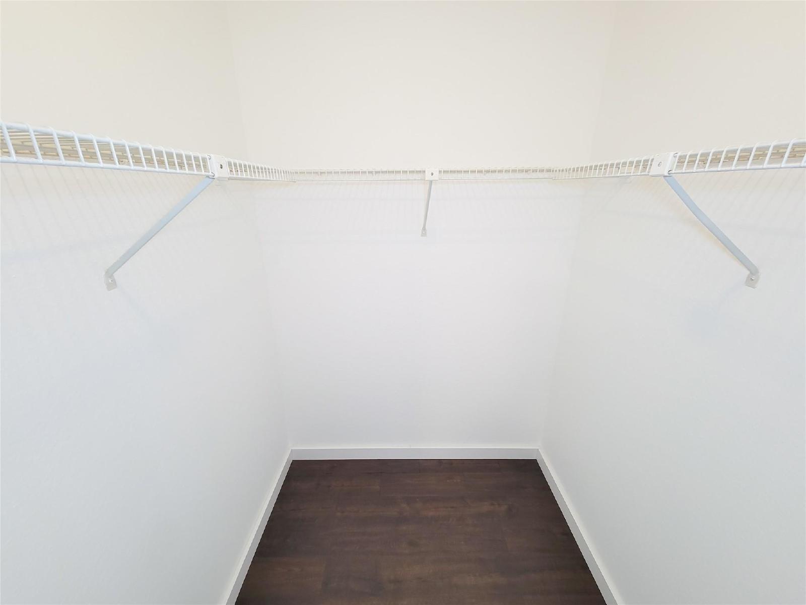 2 Bed Condo in 77054 Near Medical Center + Gated Community property image