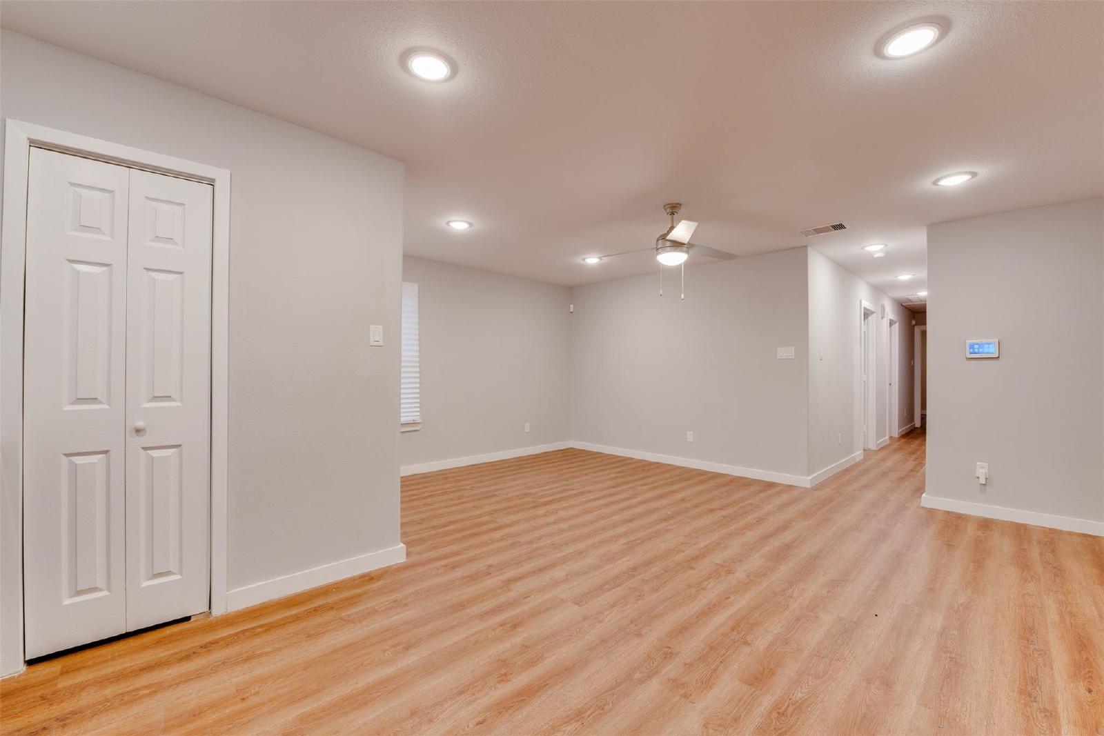 3 Bedroom Duplex Unit in North Houston 77026 Near I-69 & I-610 property image