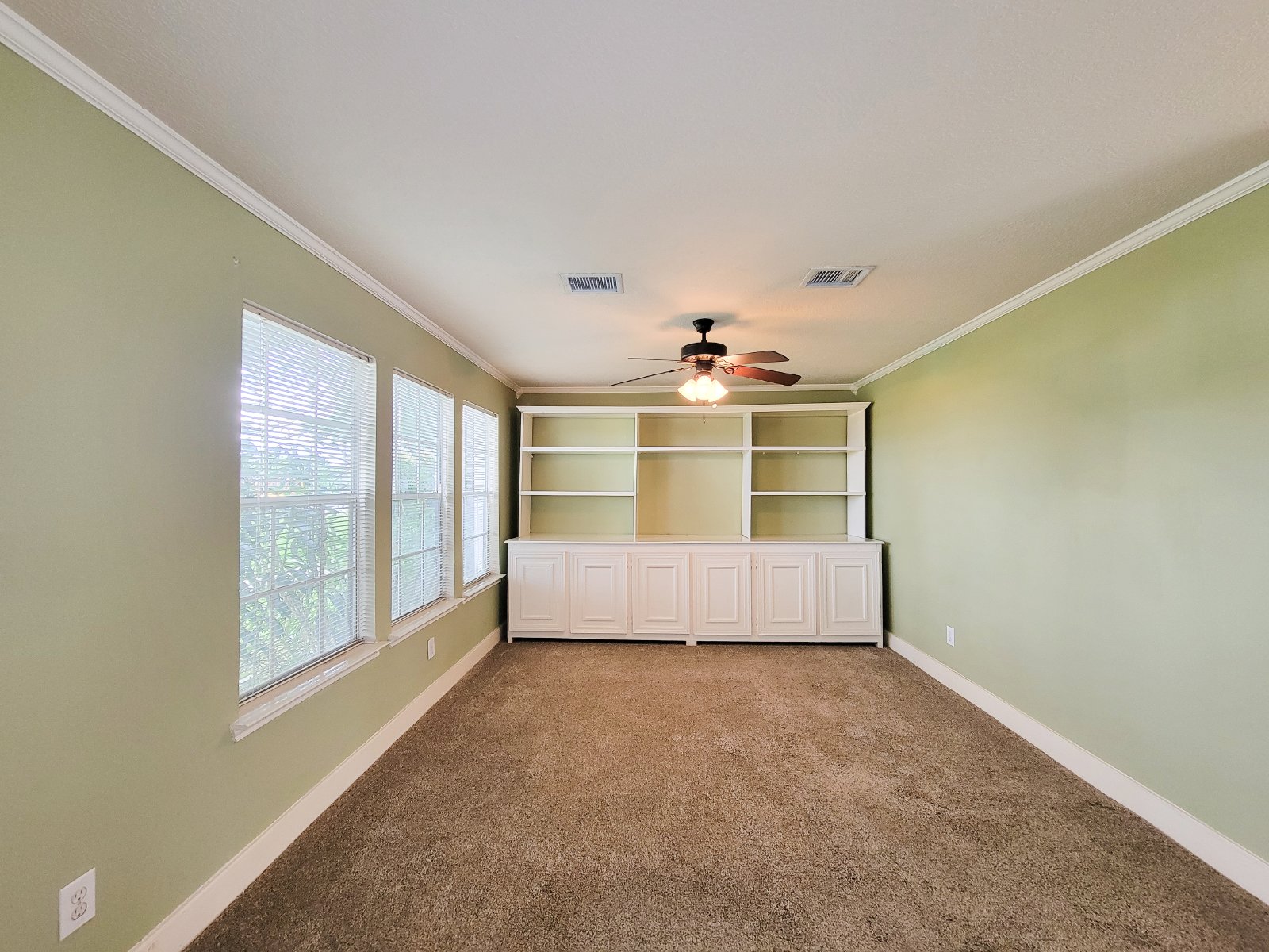 3 Bed Single-Family Home in Parkside At Perry 77070 property image