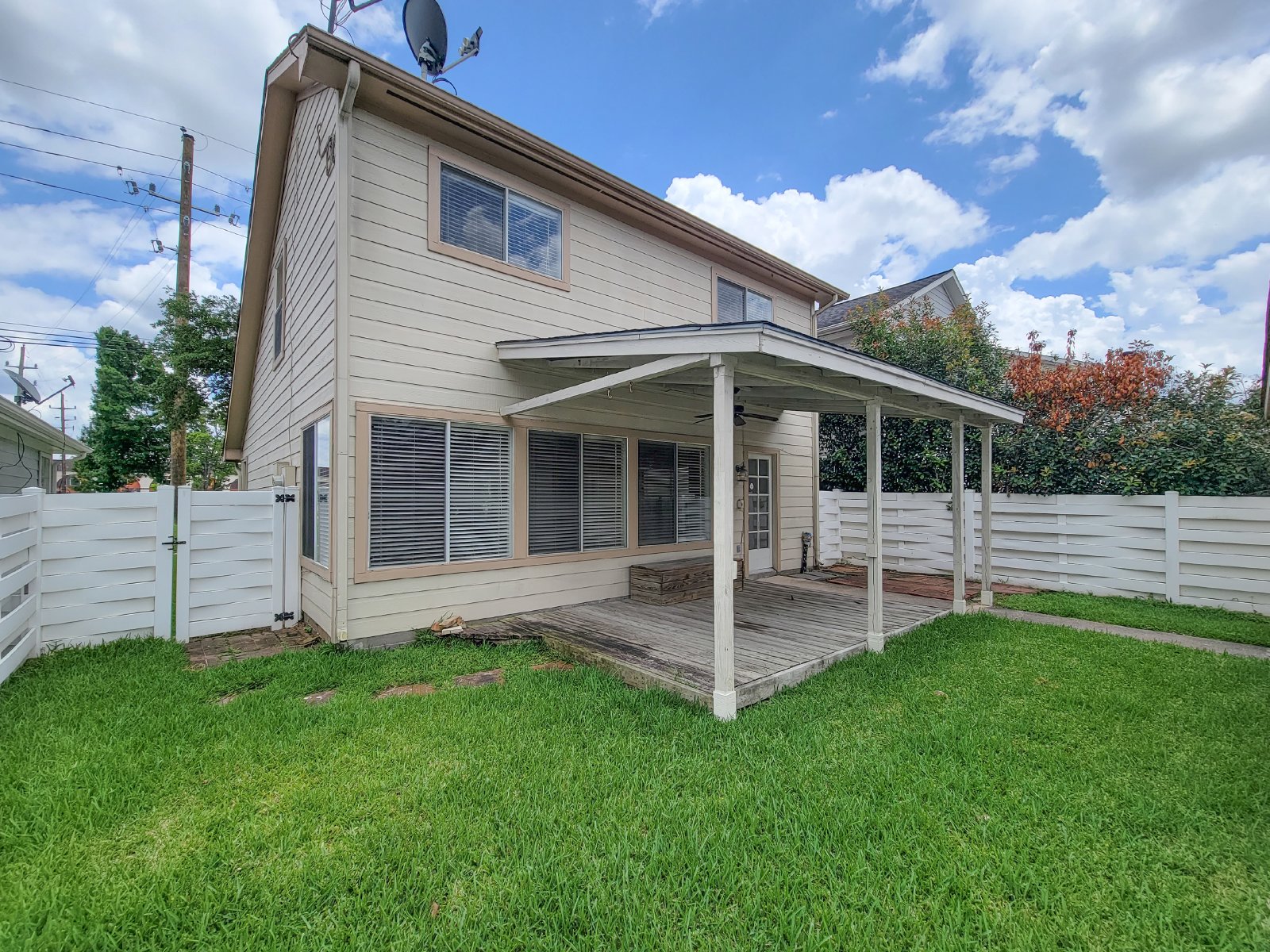 3 Bed Single-Family Home in Parkside At Perry 77070 property image