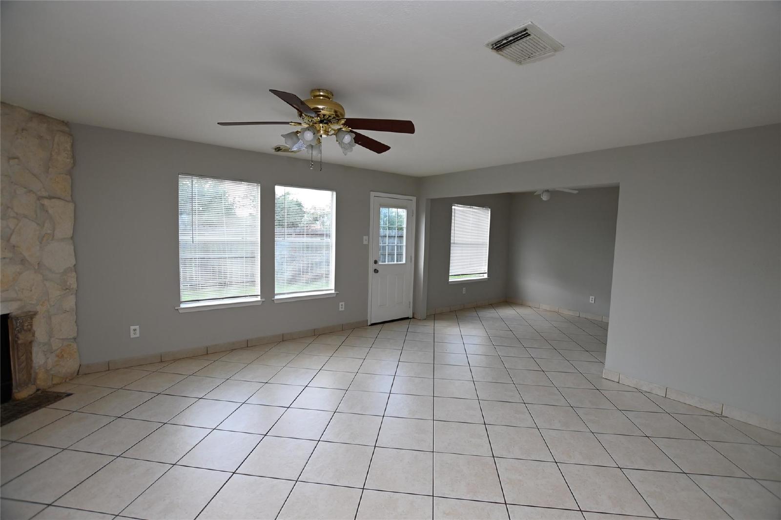 3 Bed Single Family Home in Houston 77088 with 2-Car Garage property image