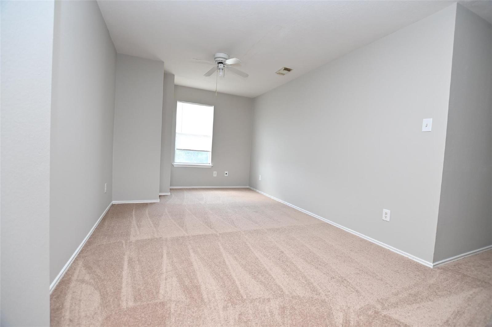 3 Bed Single Family Home in Houston 77088 with 2-Car Garage property image