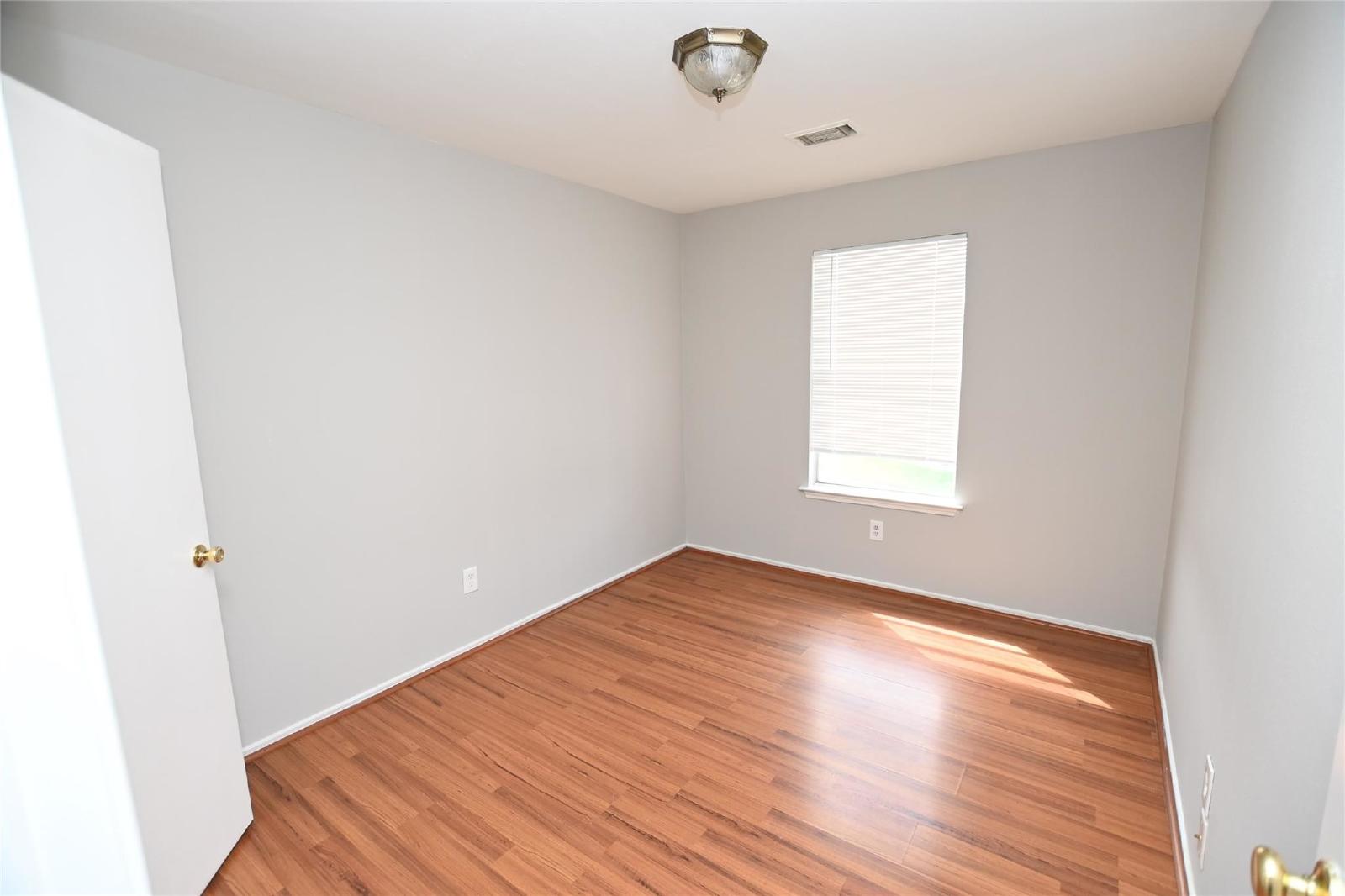 3 Bed Single Family Home in Houston 77088 with 2-Car Garage property image