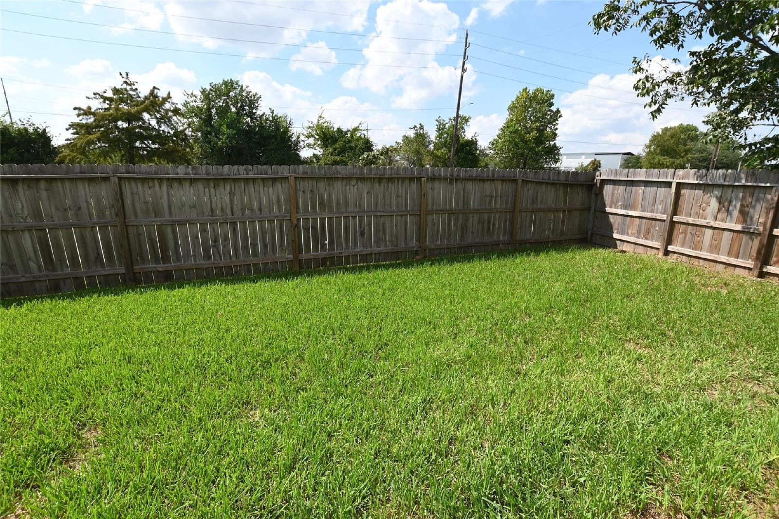 3 Bed Single Family Home in Houston 77088 with 2-Car Garage property image