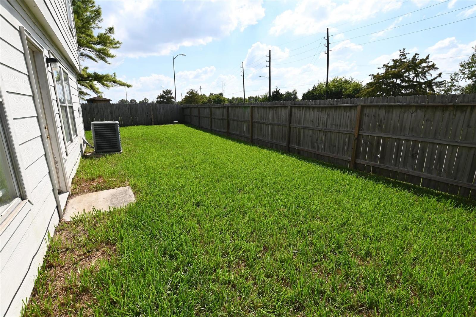 3 Bed Single Family Home in Houston 77088 with 2-Car Garage property image