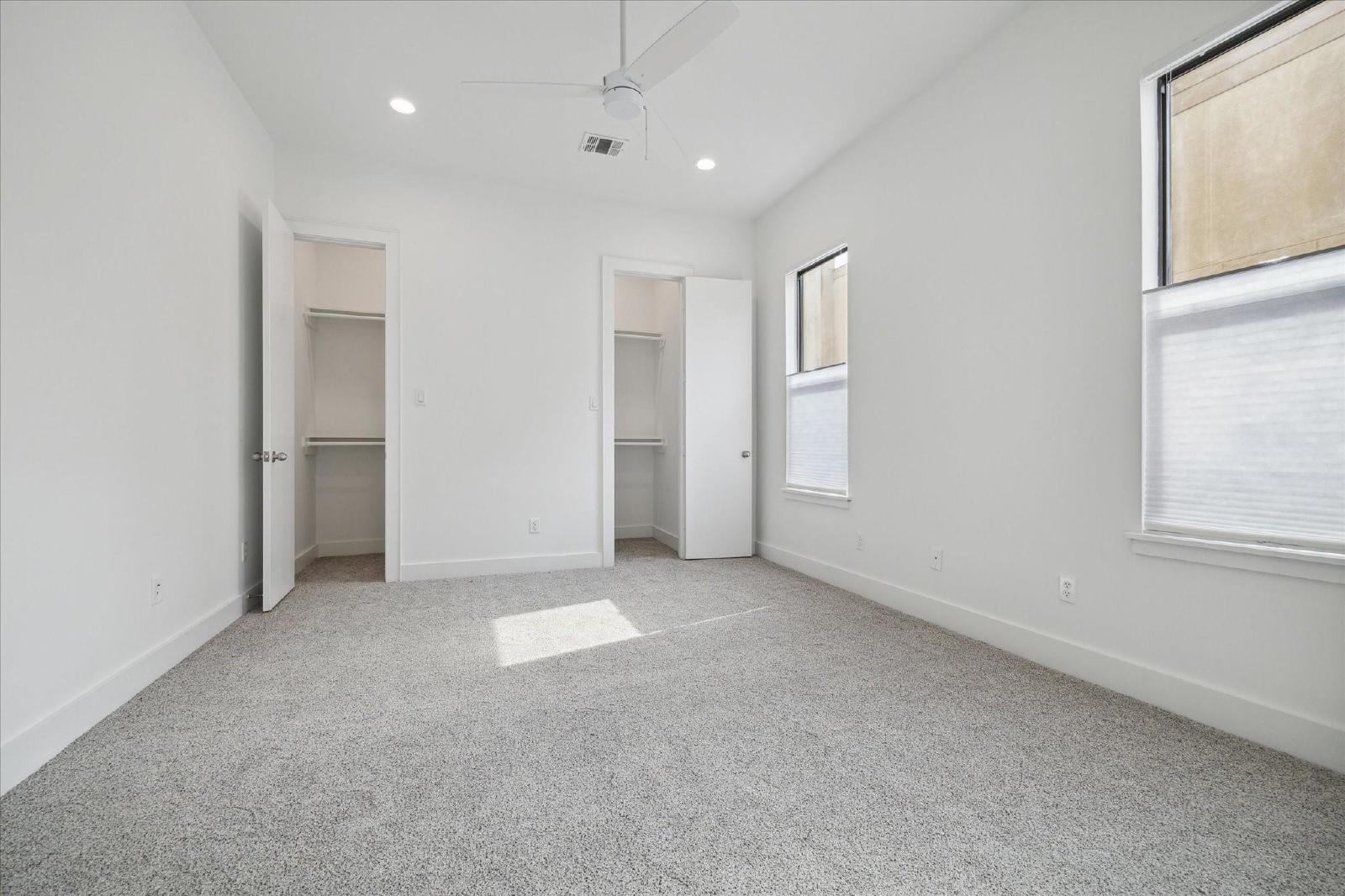 3 Bed Home for Rent in Greater Heights 77008 | 2-Car Garage + Private Backyard property image