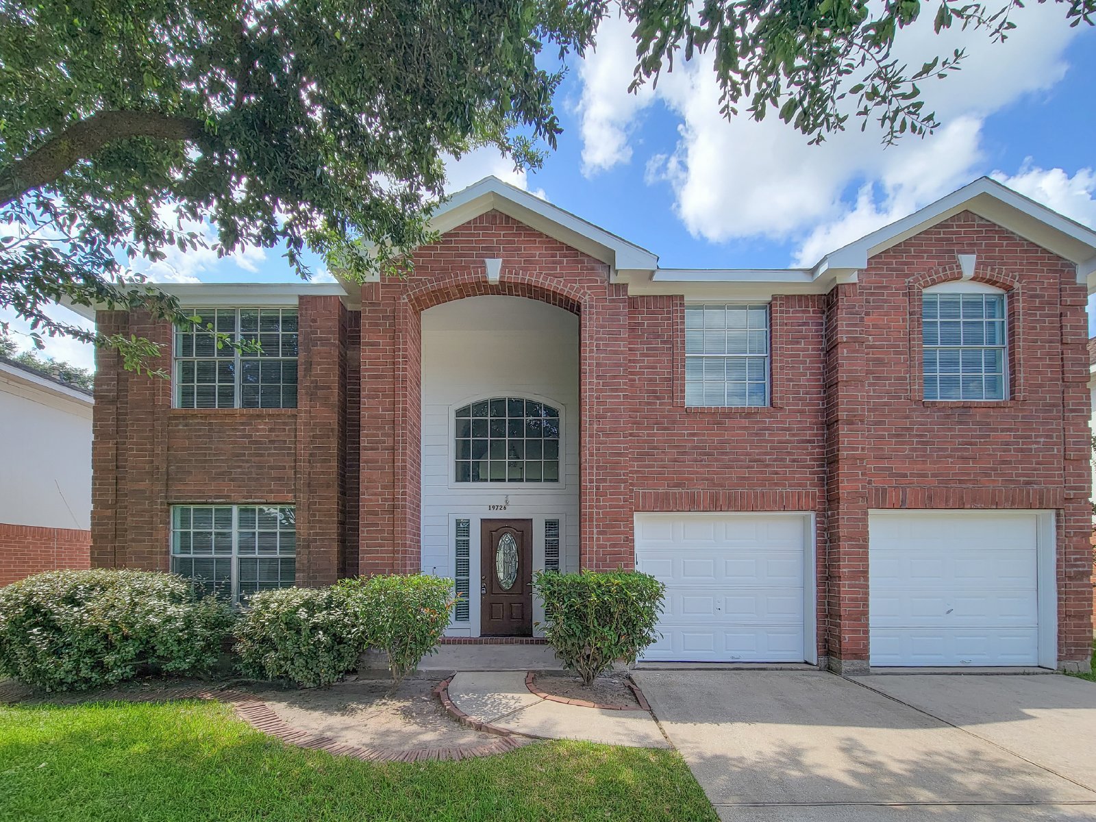 6 Bedroom Home for Rent in Katy TX 77449 | Westfield | 3.5 Baths | 2-Car Garage property image